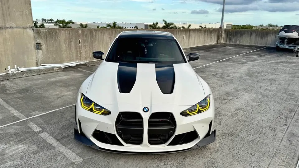 BMW M3 CS