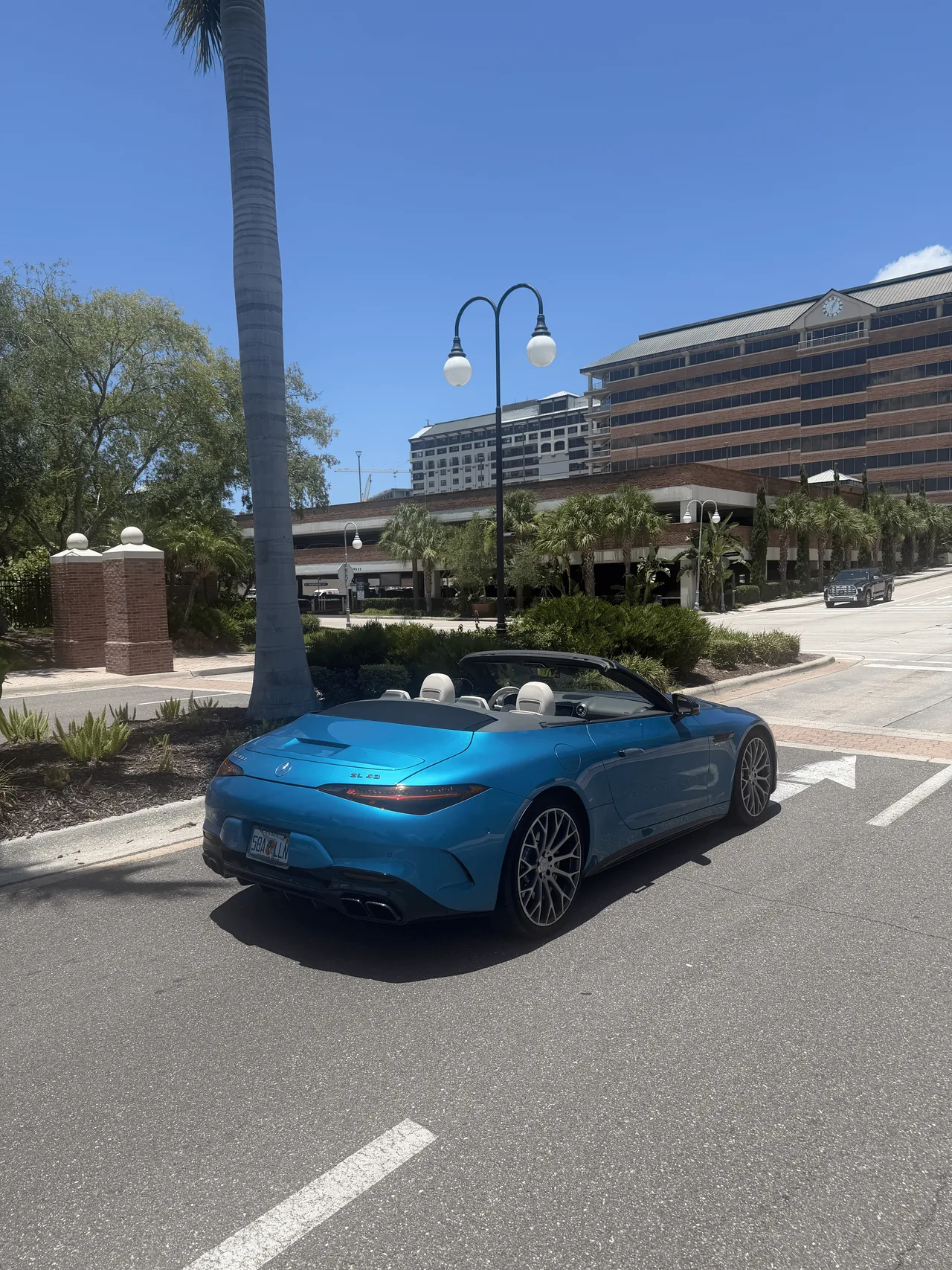 Mercedes-Benz SL63 AMG