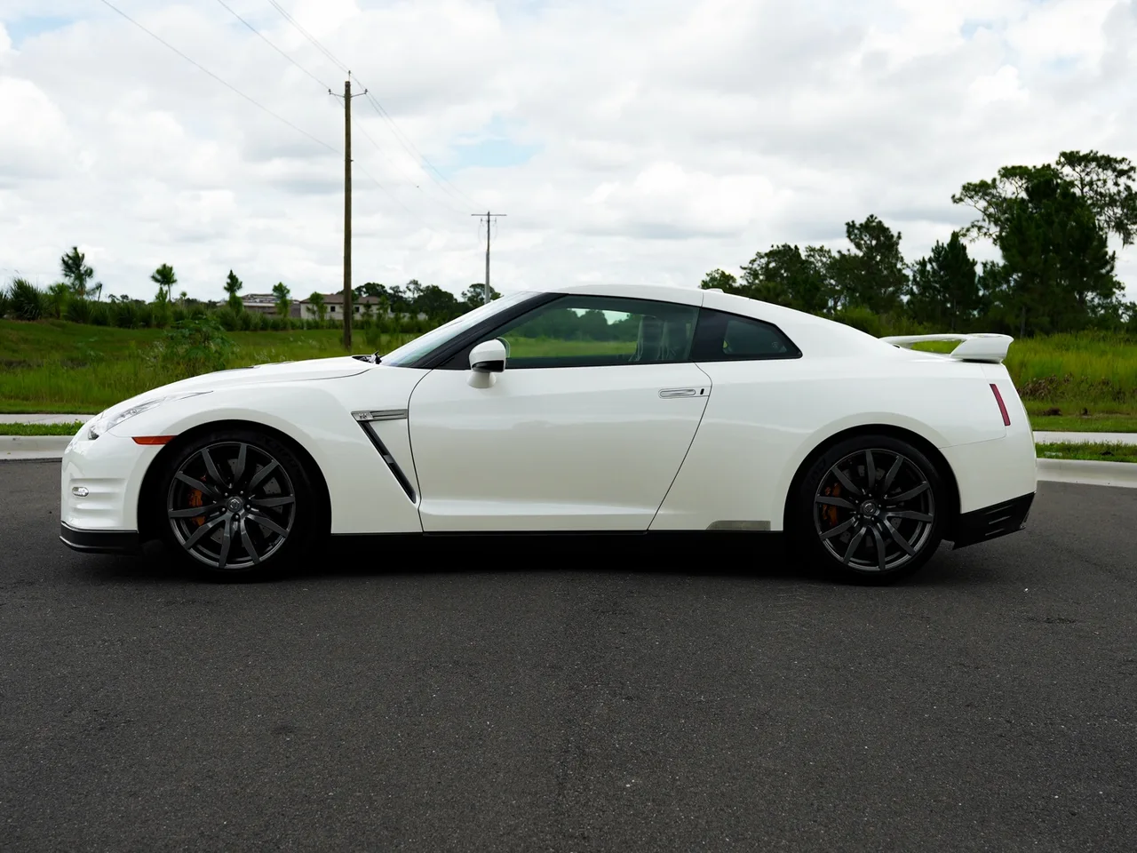 Nissan R35 GTR