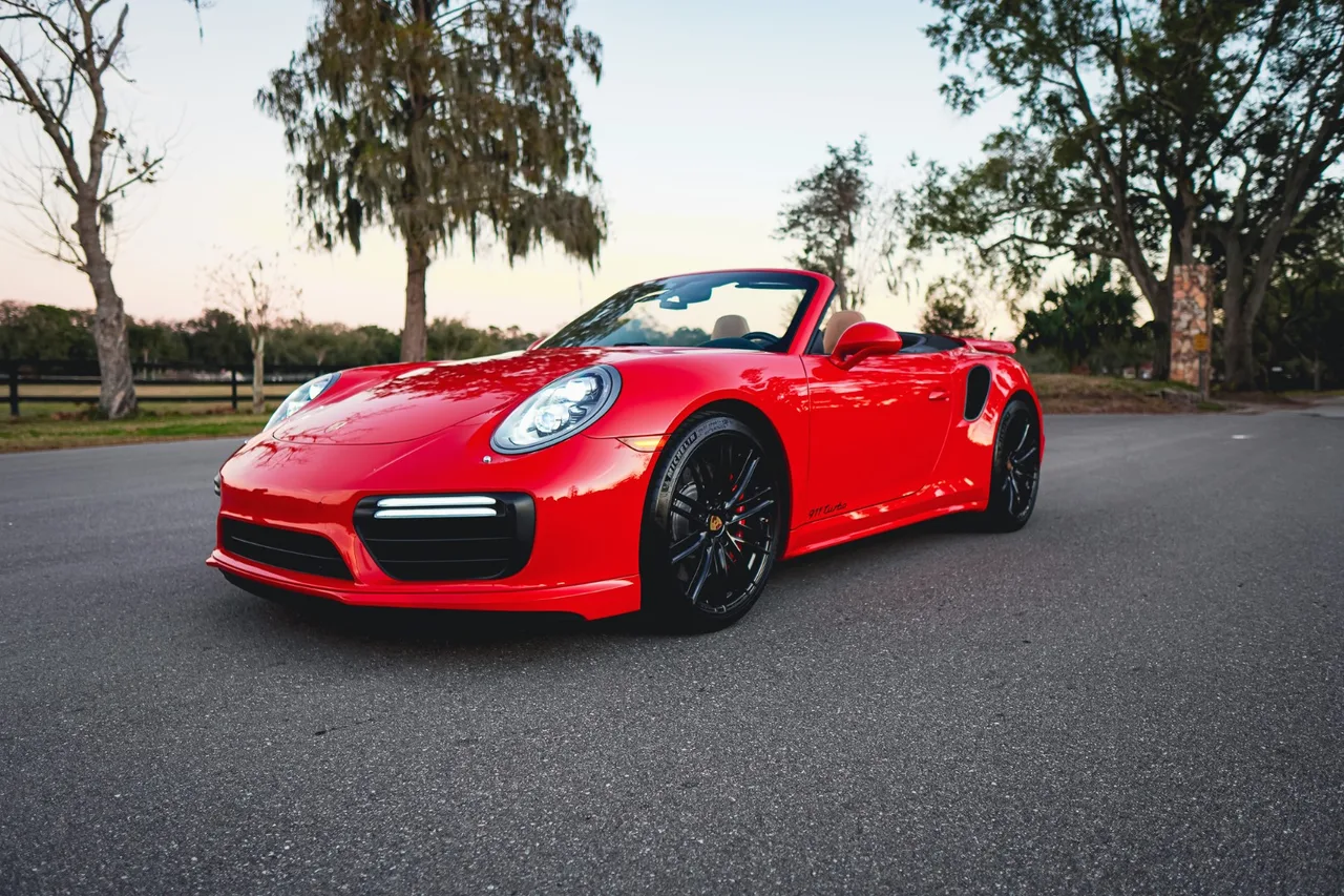 Porsche 911 Turbo Cabriolet