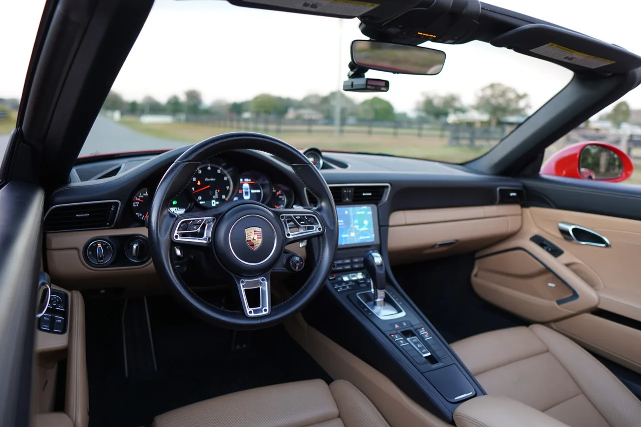 Porsche 911 Turbo Cabriolet