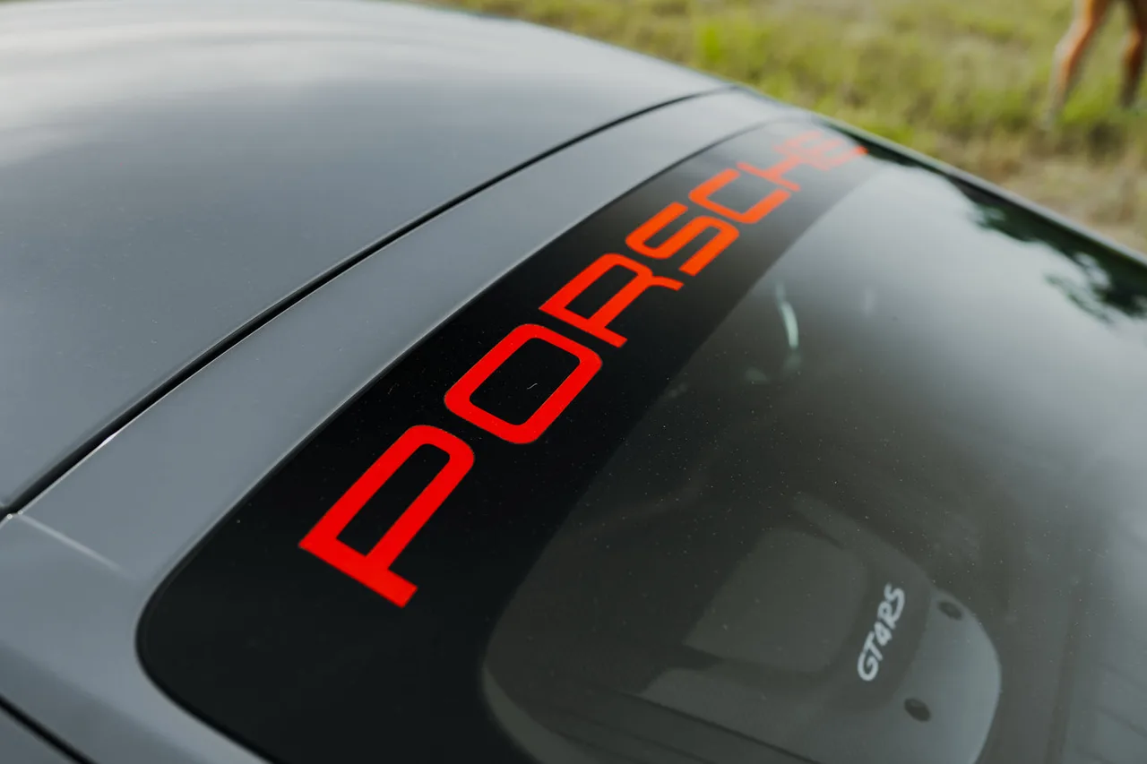 Porsche 718 Cayman GT4 RS