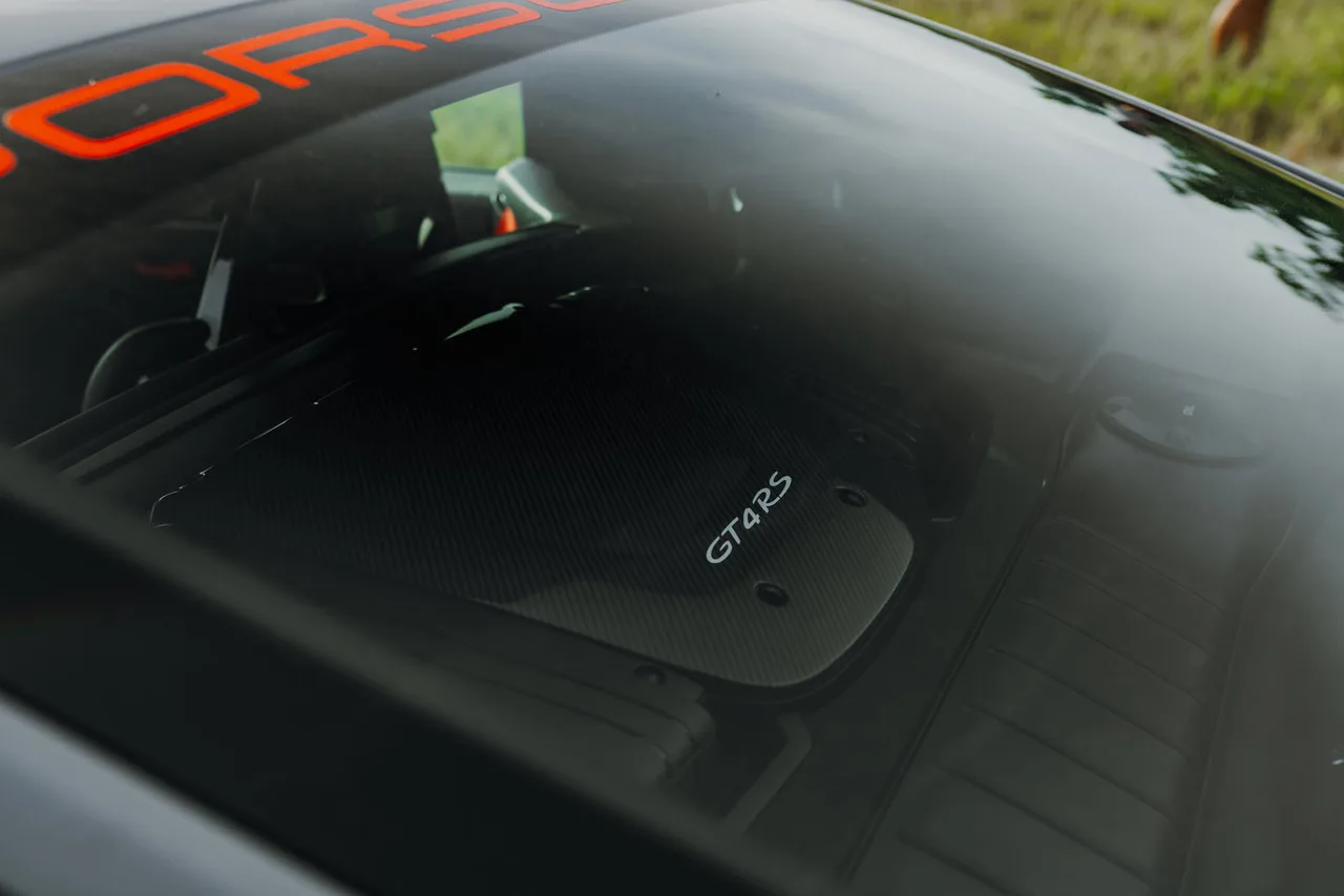 Porsche 718 Cayman GT4 RS
