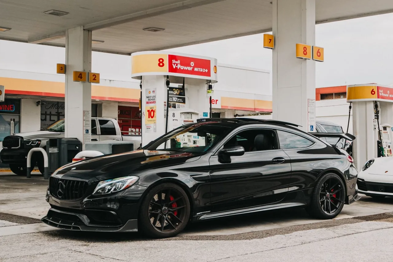 Mercedes-Benz C63 AMG