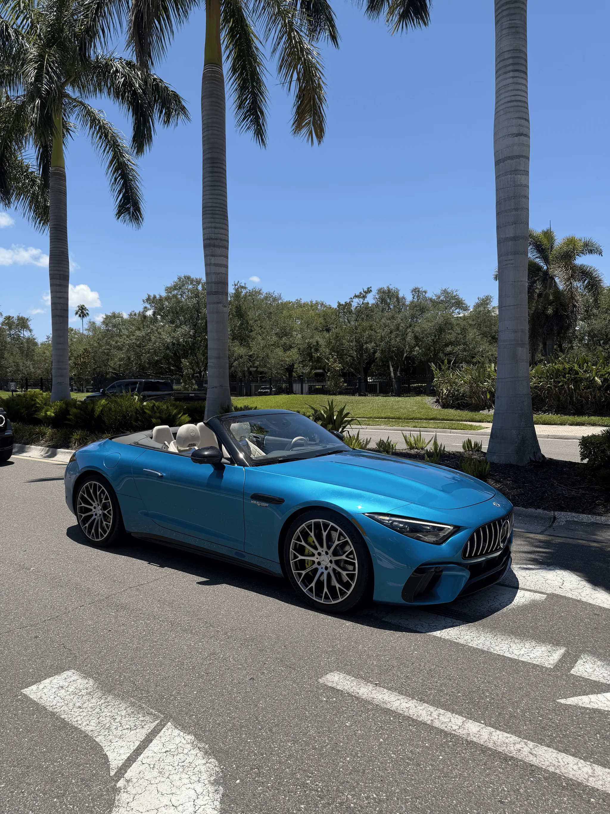 Mercedes-Benz SL63 AMG